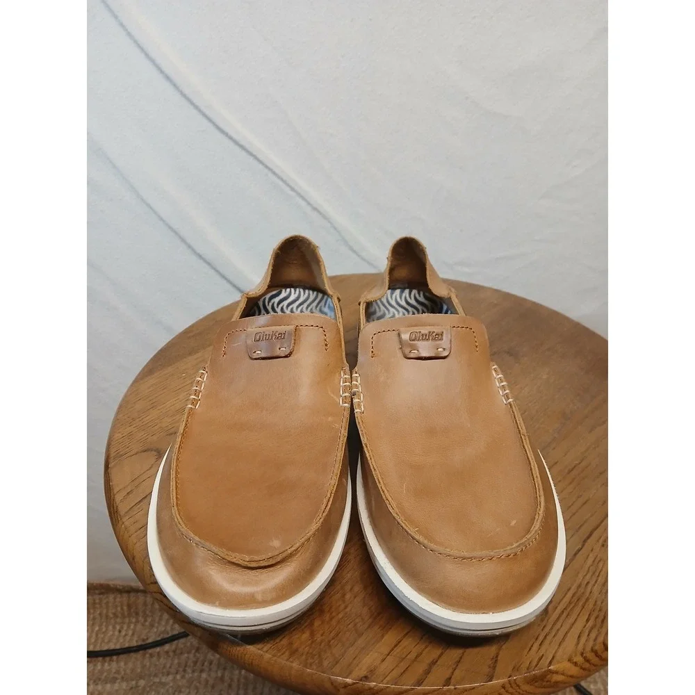 Olukai Kakaha mens 10 leather slip  on
